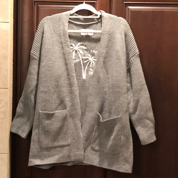 The Beach People Sweater NWOT M/L - Picture 2 of 5